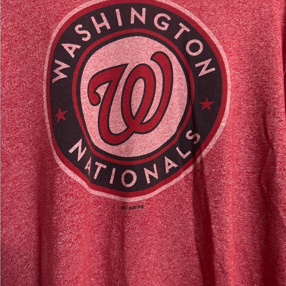 MLB Washington Nationals tee shirt
